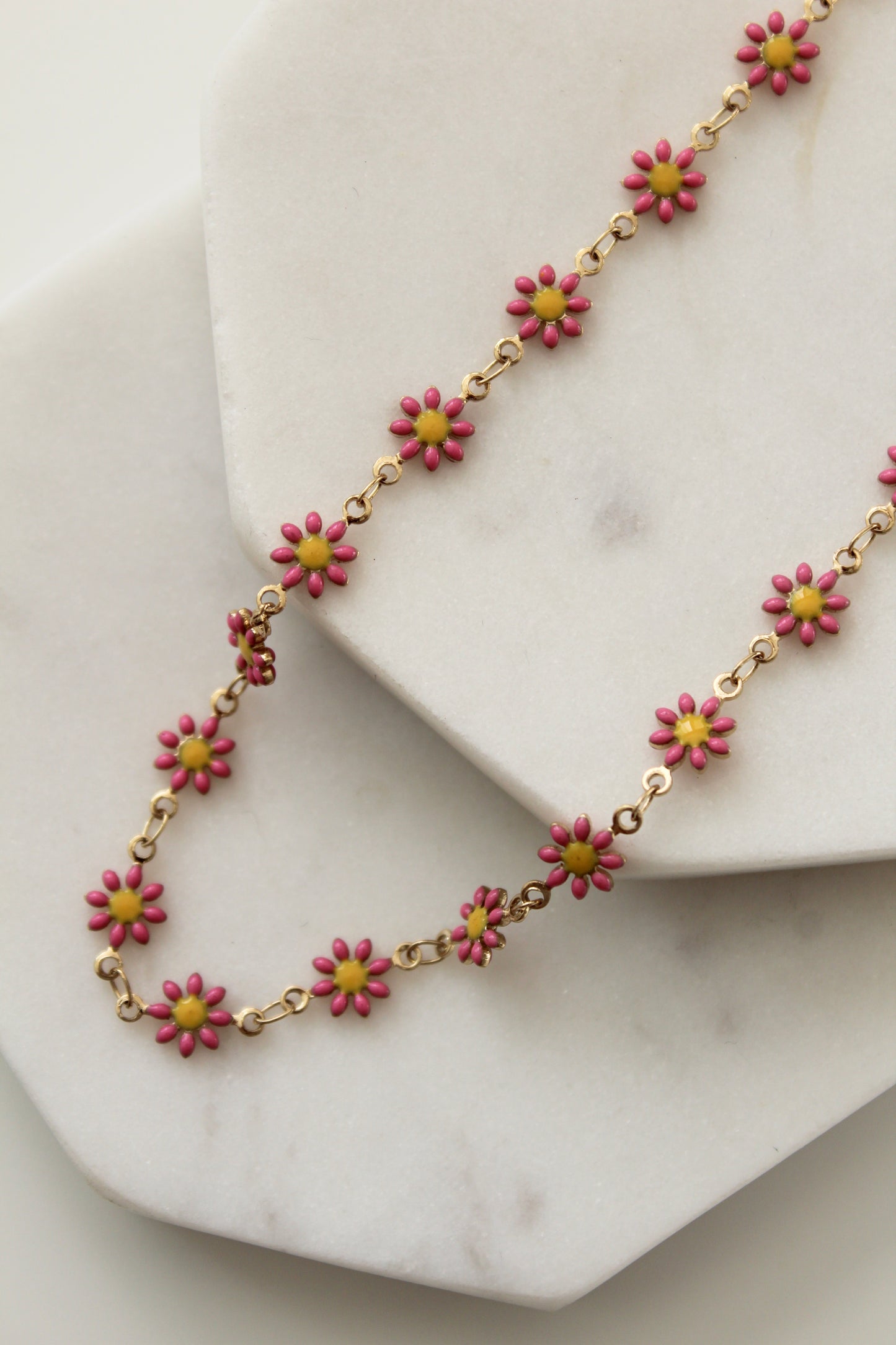 Daisy Duke Chain (3 styles, 4 colors)