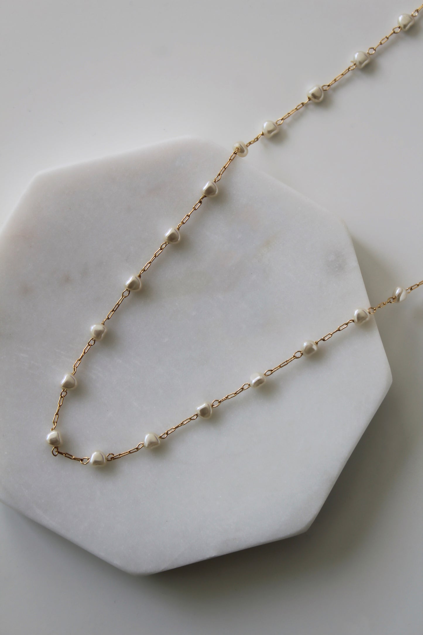 Dainty Heart Pearl Necklace