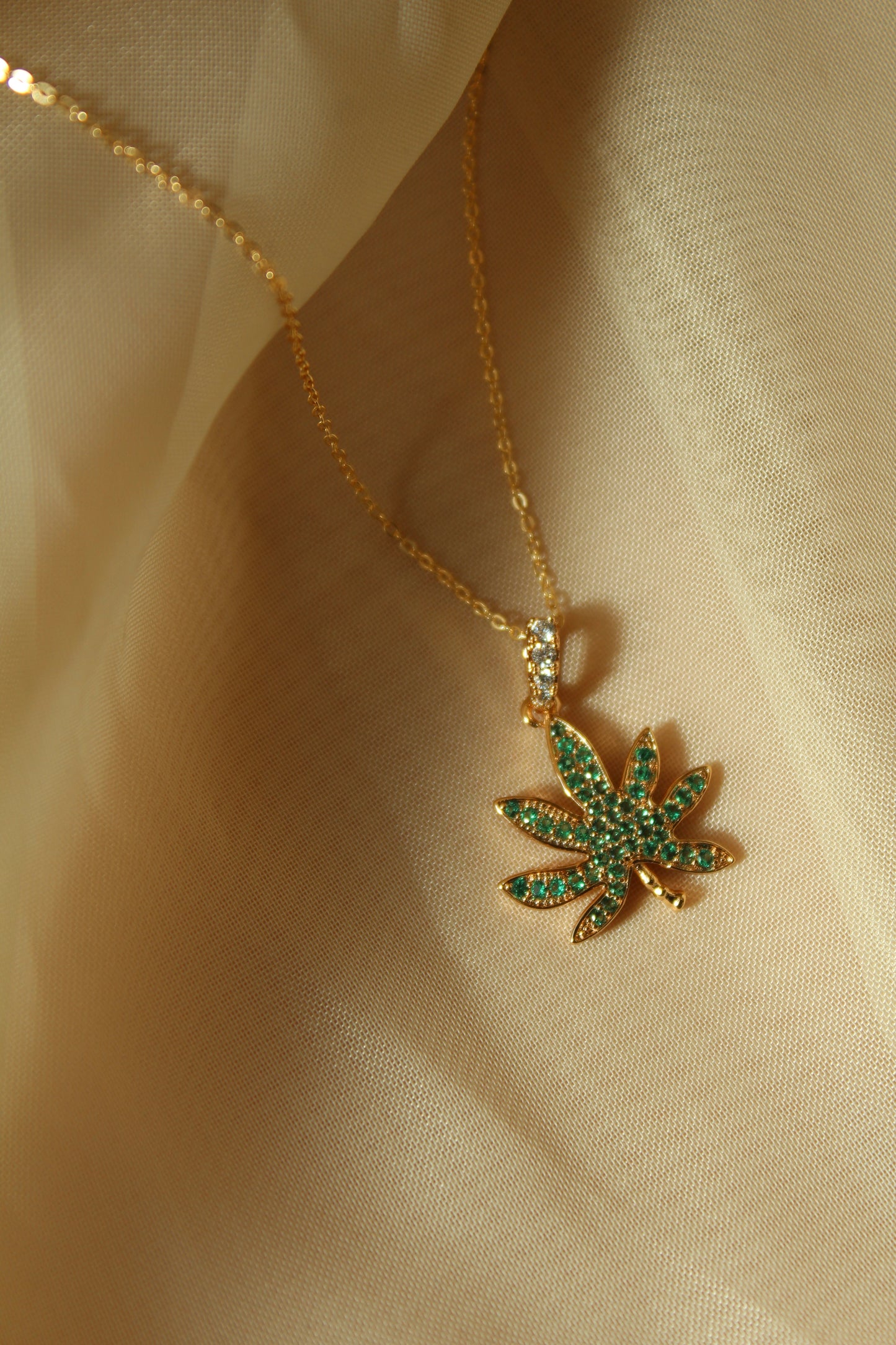 Green MJ Leaf Necklace