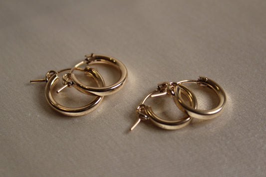 Your everyday gold hoops
